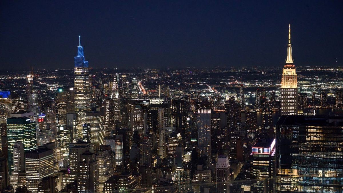 New York skyline at night